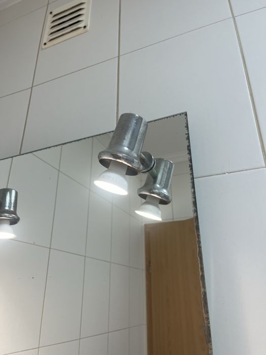 Espelho com lampadas