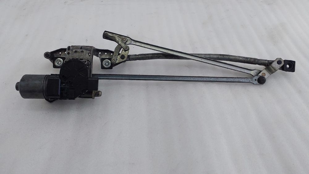 Armaçao Limpa Vidros FORD C-Max (DM2)