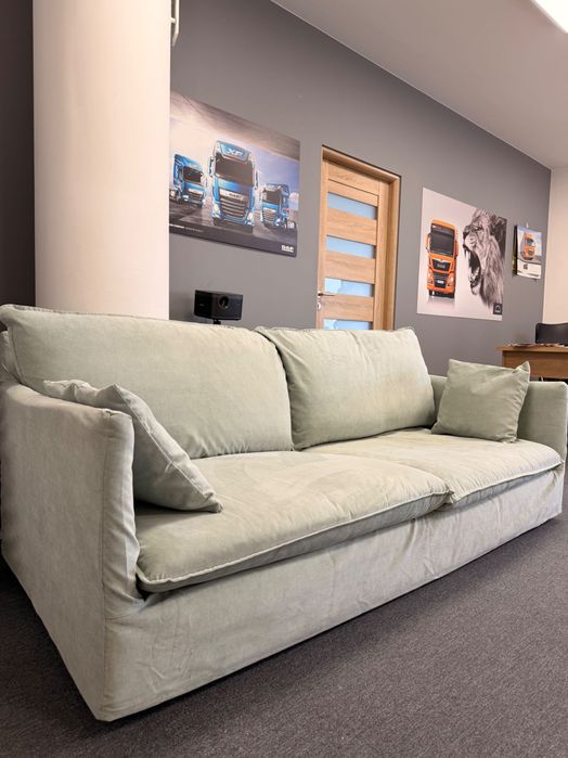 Sprzedam nowoczesną sofę