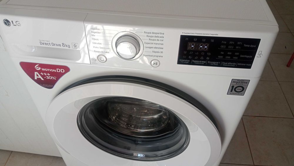 Máquina de lavar roupa LG 8 kg