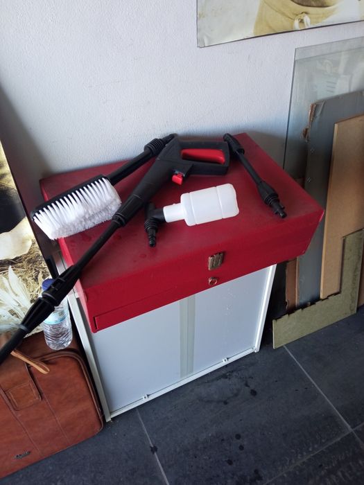 Máquina de lavar á pressão