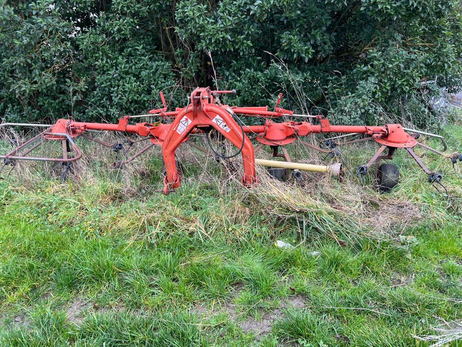 Mexedor de feno, volta fenos