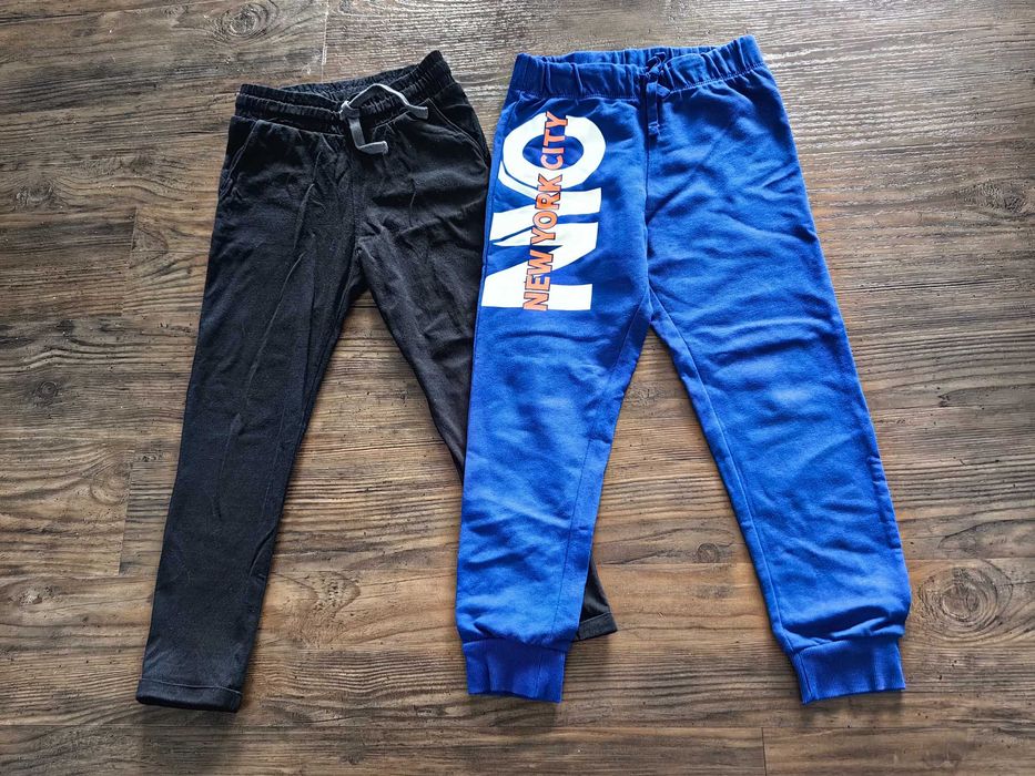 Spodnie dresowe H&M w rozmiarze 122