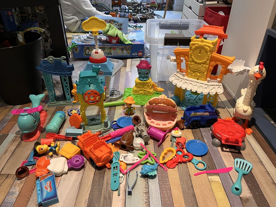 Playdoh zestaw modelina