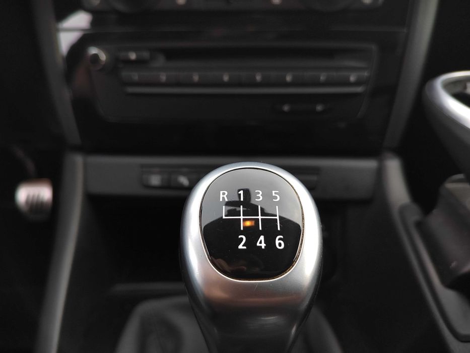 BMW X1 S16Drive Line Sport 2.0D / Cx. Manual