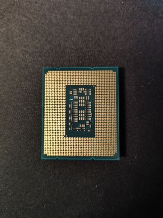 Intel i5-12600KF