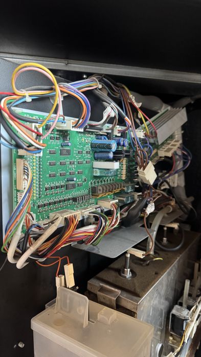 Atlant 500 700 saeco кофеавтомат вендинг автомат снек