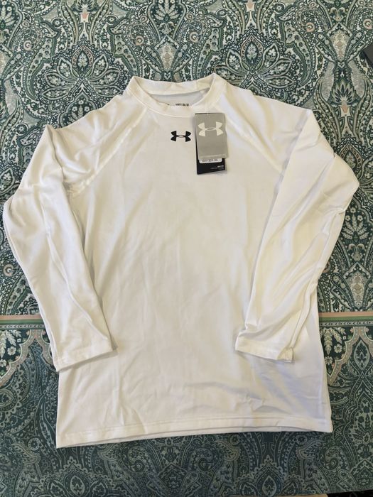 Белый  рашкагрд