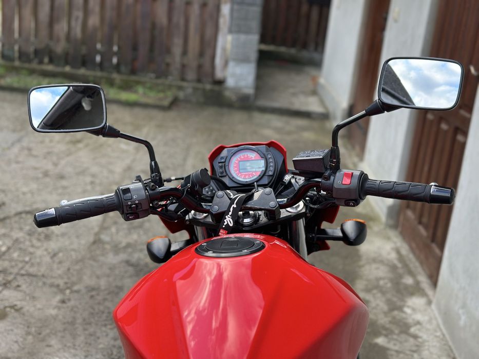 Продається Kawasaki ZR 750