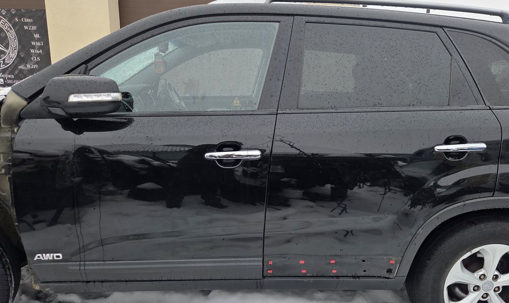 Двері дверка дверь скло стекло Kia Sorento XM Кіа Соренто 2010-2015