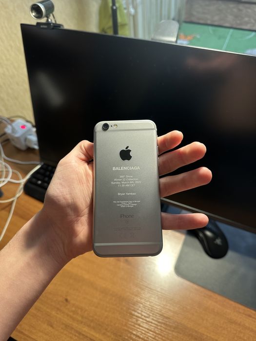 iphone 6s Balenciaga
