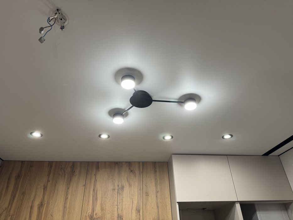 Ціну знижено! Парящий потолок в зал! Плівка преміум якості - не китай