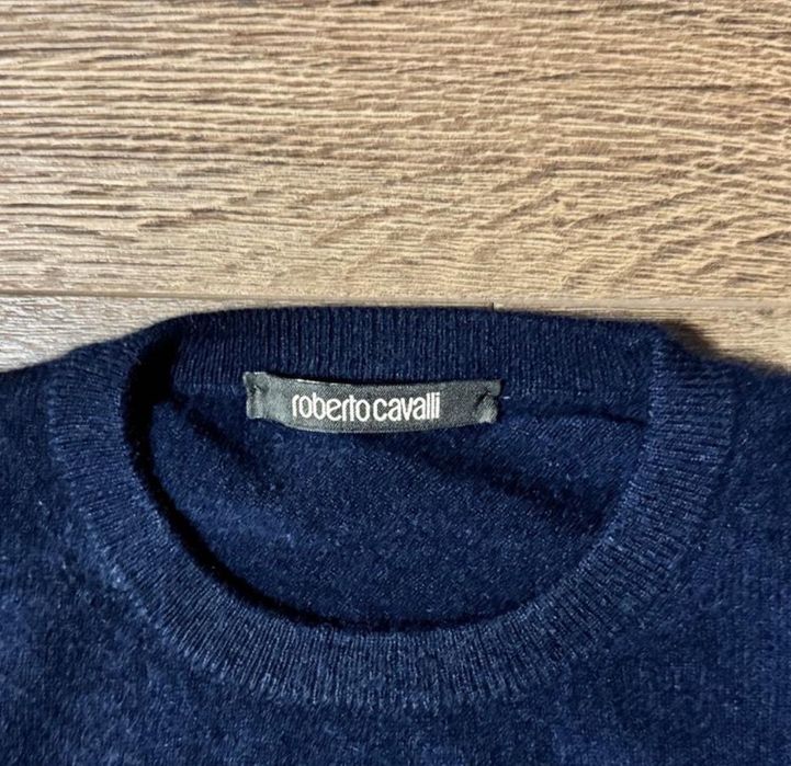 Кашемировый свитер Roberto Cavalli .