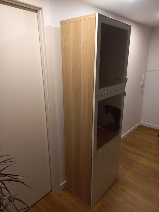 Móvel IKEA Besta em ótimo estado