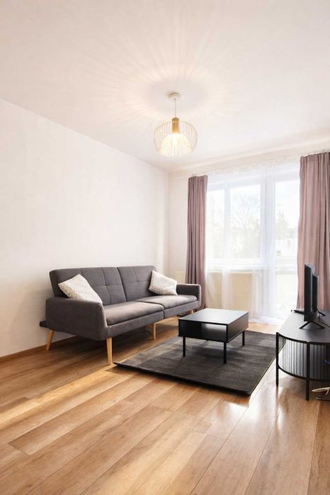 Bemowo 37m, dwa pokoje z balkonem, blisko stacji metra Bemowo