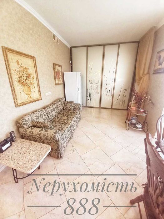Дмитрівка Києво-Святошинське  БЕЗ %  Капітальний будинок 221 кв.м. з меблями