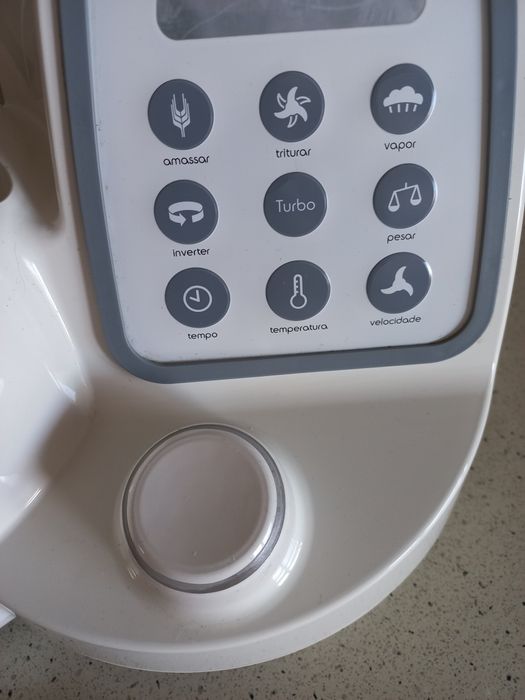 Yammi 2 com acessórios usada - REDUÇÃO DE PREÇO P/ DESOCUPAR