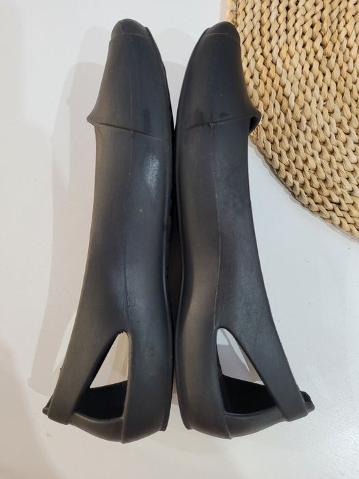 Czarne baleriny Crocs 37