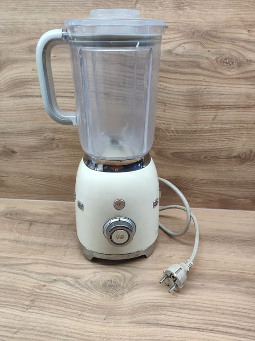 Blender smeg mała wada