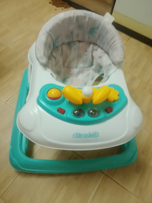 Aranha p bebé em ótimo estado