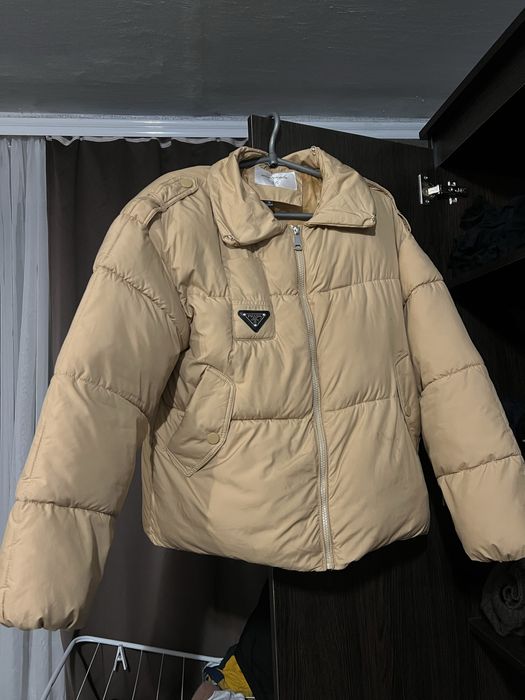 Продам пуховик