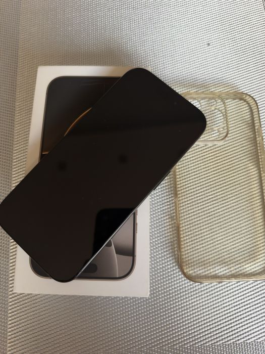 Iphone 16 PRO  256GB - TYTAN CZARNY - JAK NOWY !