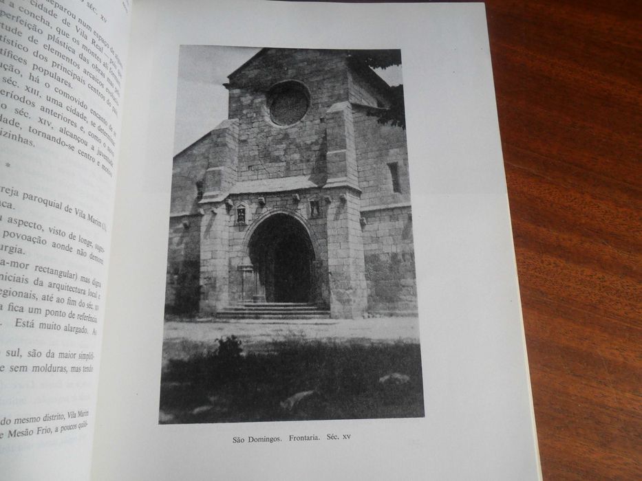 "ESTUDOS DE HISTORIA DA ARTE MEDIEVAL" de A. Nogueira Gonçalves - 1ª Edição de 1980