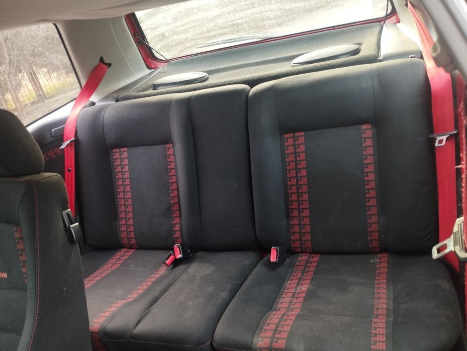 Volkswagen golf 3 GT specjal 1,6 101KM