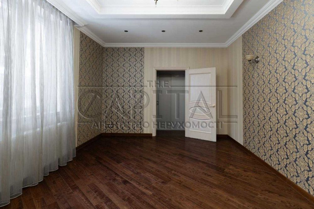 Оренда будинку БІЛЯ СОСНОВОГО ЛІСУ в Greenwood Club Грінвуд Клаб Козин