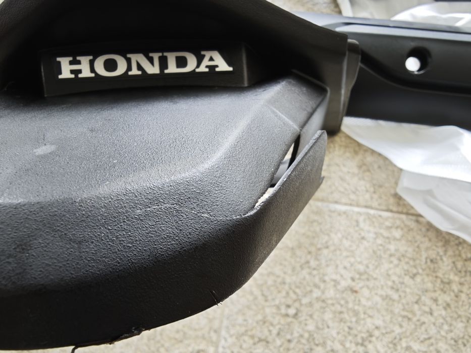 carenagens lado direito Honda PCX 2015