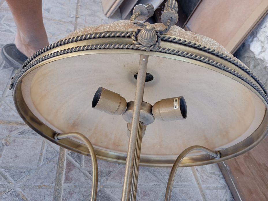 Candeeiro antigo para tecto, em excelente estado