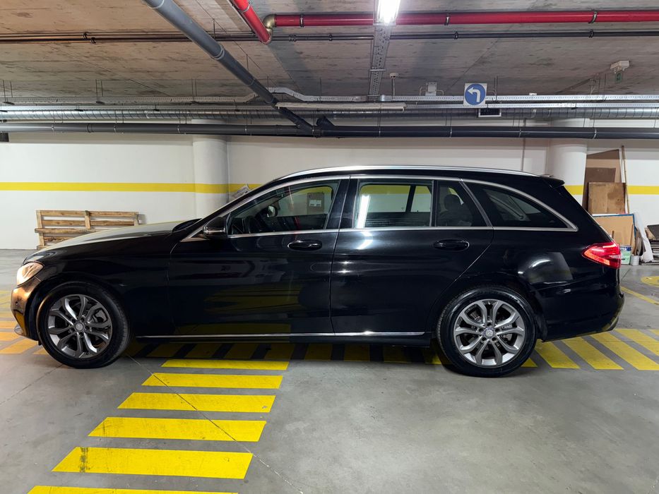 Carrinha Mercedes Benz