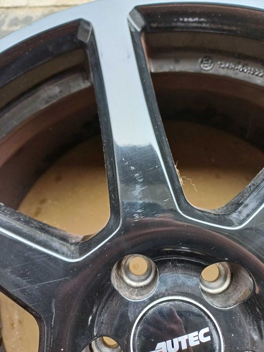 felga alutec tallin 7,5jx18 et46 5x100 model kba53701