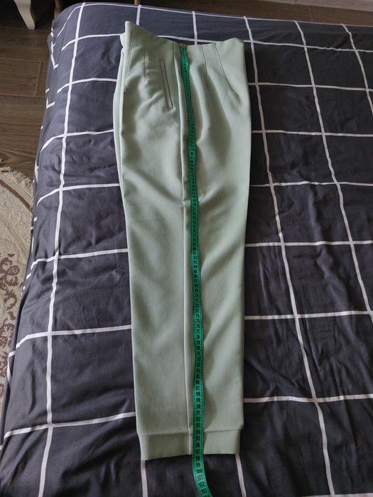 Брюки жіночі класичні