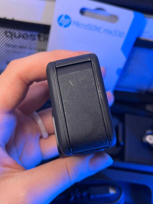 Екшн-камера GoPro Hero 13 в коробці