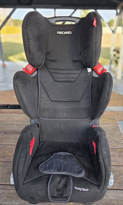 Sprzedam fotelik Recaro Young Sport 9-18