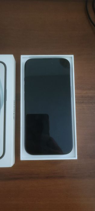 Iphone 15 128 gb black e-sim usa на гарантії