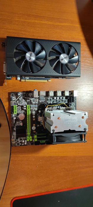 Продам комплект .