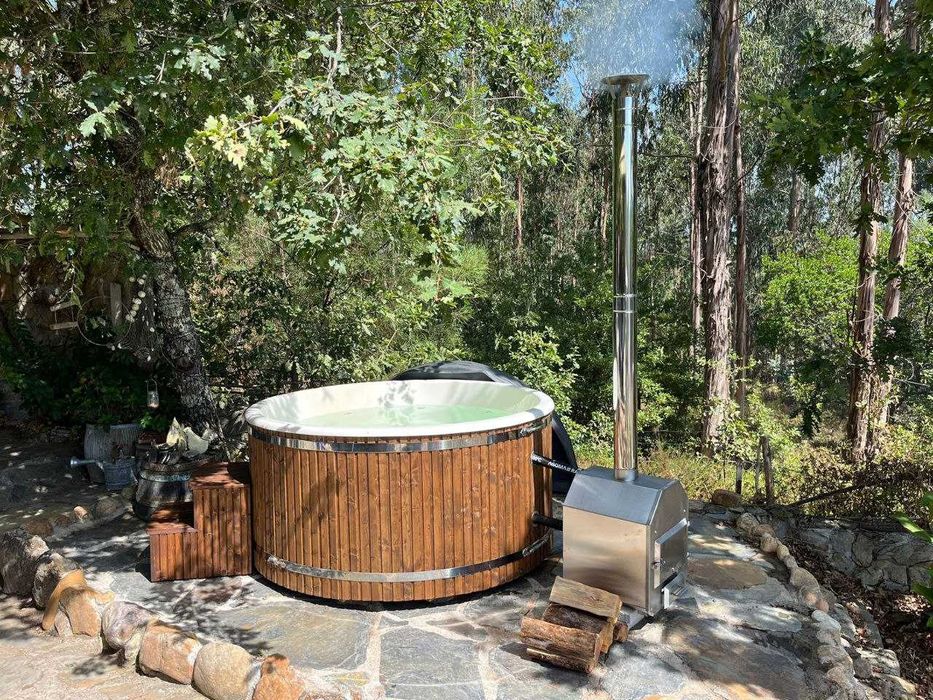 banheira de hidromassagem e jacuzzi com forno a lenha externo
