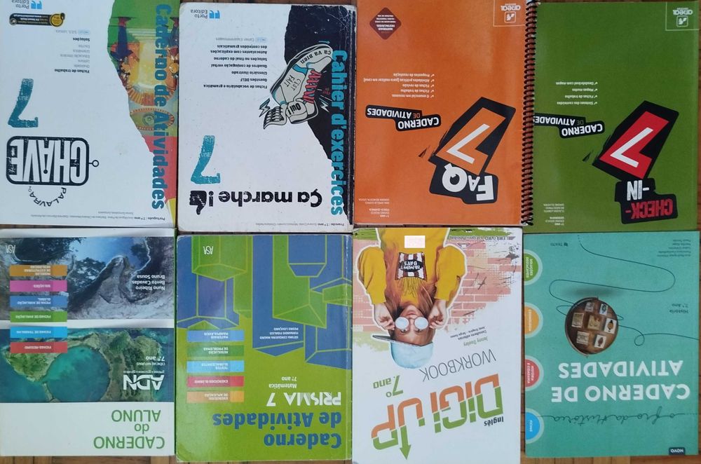 Livros escolares de actividades do 7º ano