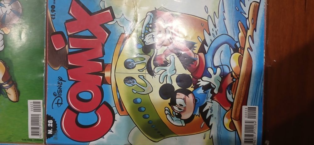 Livros Comix da Disney