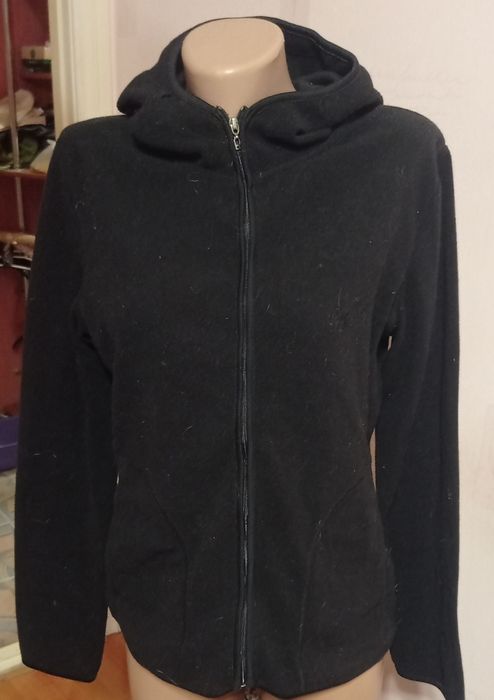 Продам флисовую  кофту