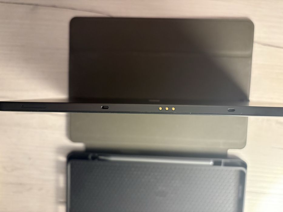 Tablet Samsung Galaxy Tab A9 + rysik + etui + szybka hartowana