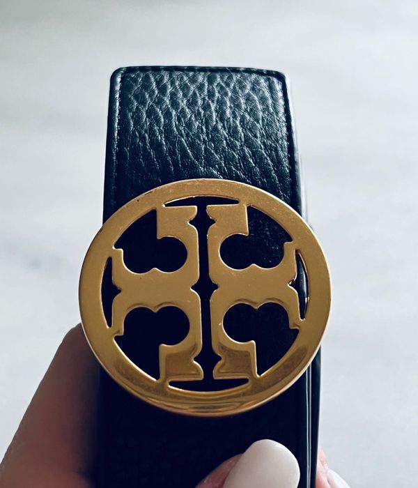 Czarny skórzany pasek Tory Burch