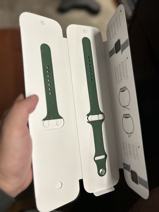 Apple Watch Series 7 45 mm + Várias Braceletes
