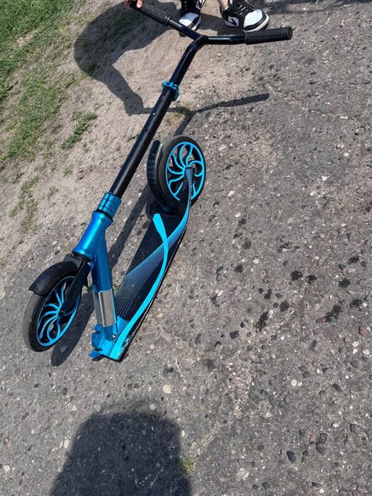 Sprzedam hulajnogę dziecięcą