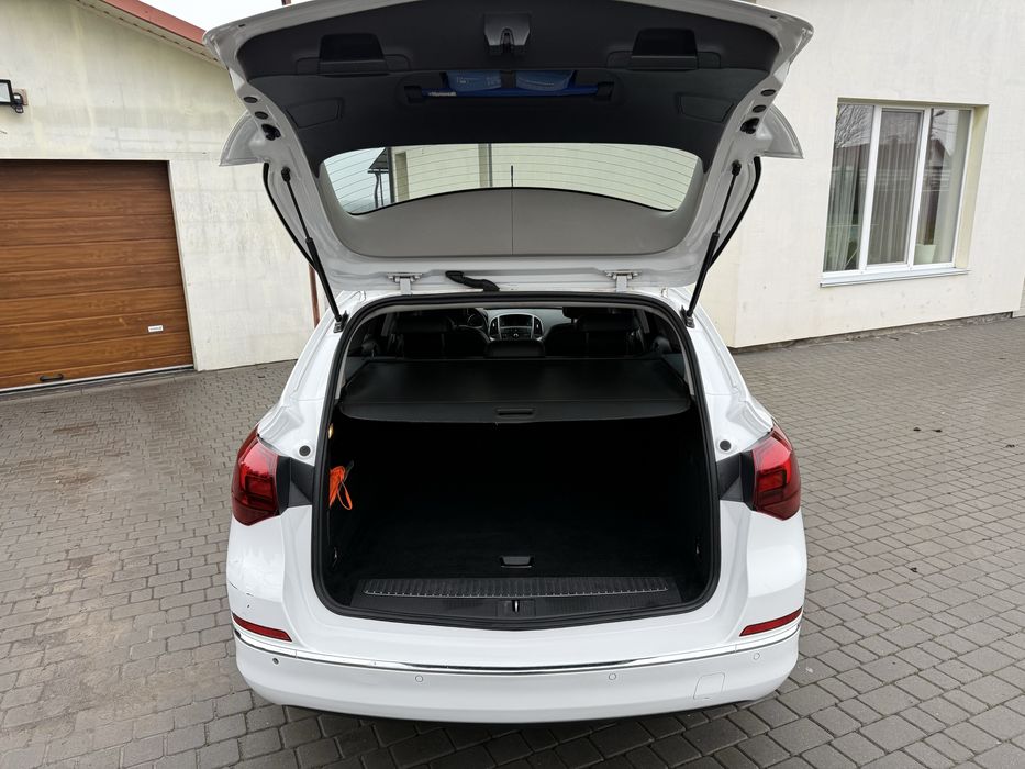 Продам Opel Astra Sports Tourer 1.7 cdti