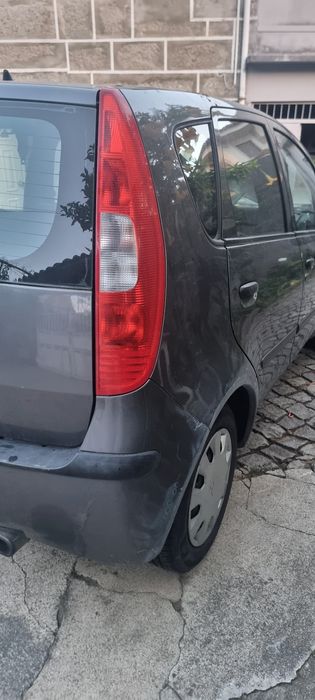 Carro  Mitsubishi