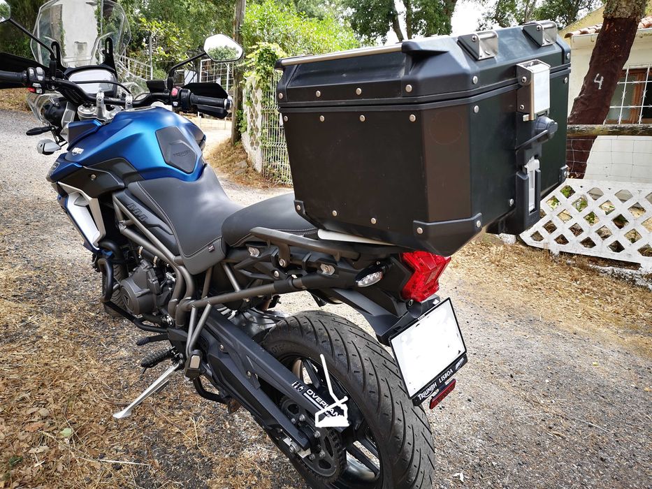 Triumph Tiger 800 XRT FULL EXTRAS