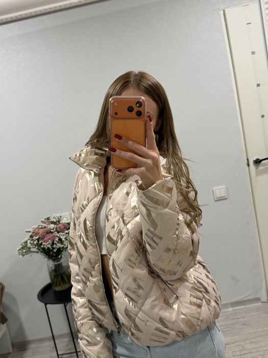 Куртка жіноча ідеальна